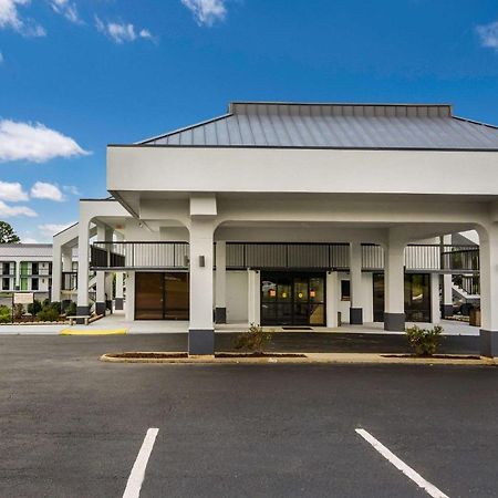 Quality Inn Emporia Exterior foto